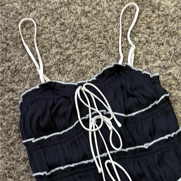 Windsor Ruffled Mini Dress - Picture 4 of 8